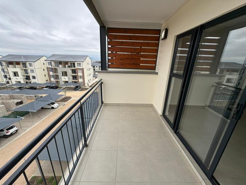 To Let 1 Bedroom Property for Rent in Richwood Western Cape